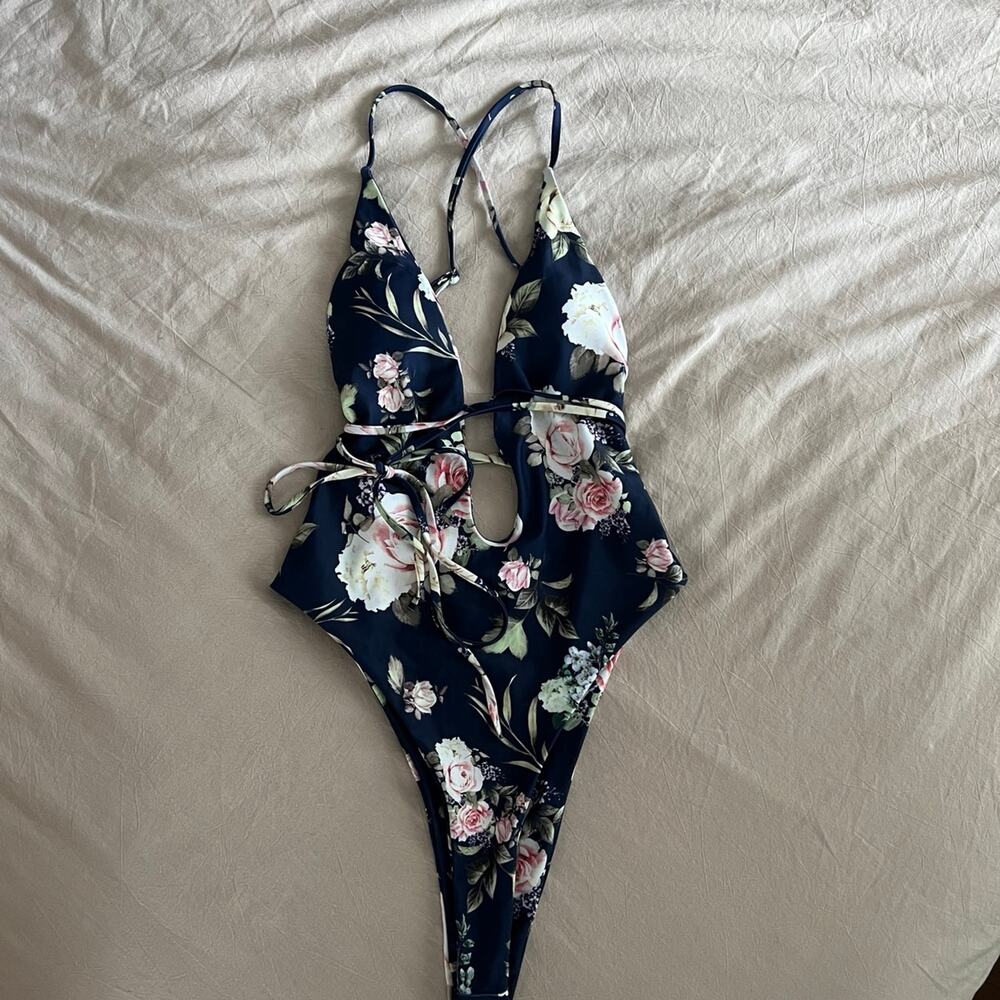 One piece bathing suit
